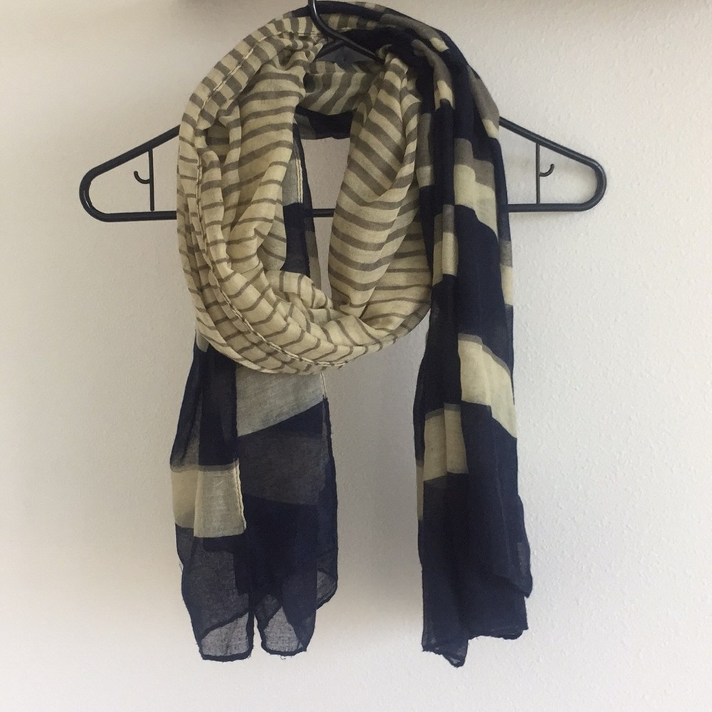 Mix Stripe Scarf